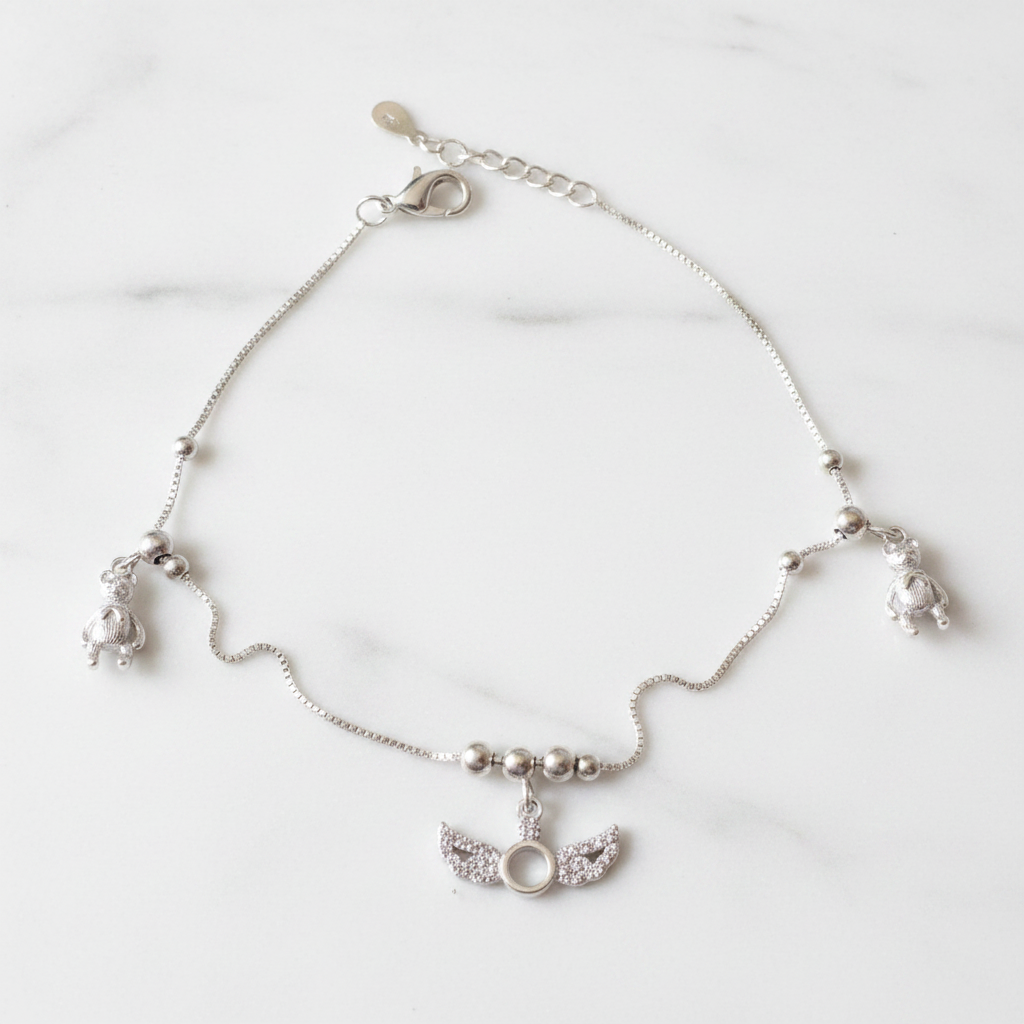 Teddy Bear & Angel Wings Anklet Detail